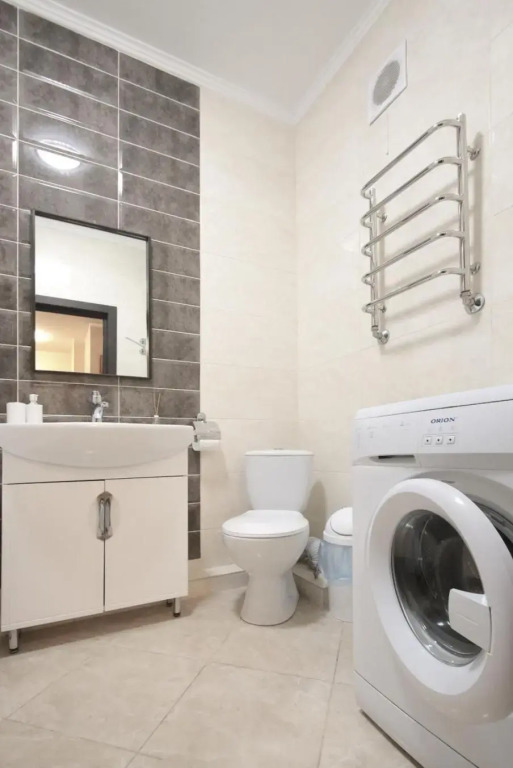 PRO Apartments 1221