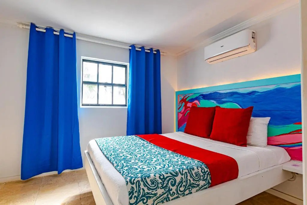 Caprice 14 - Oceanfront Villa - Gated Community with Pool