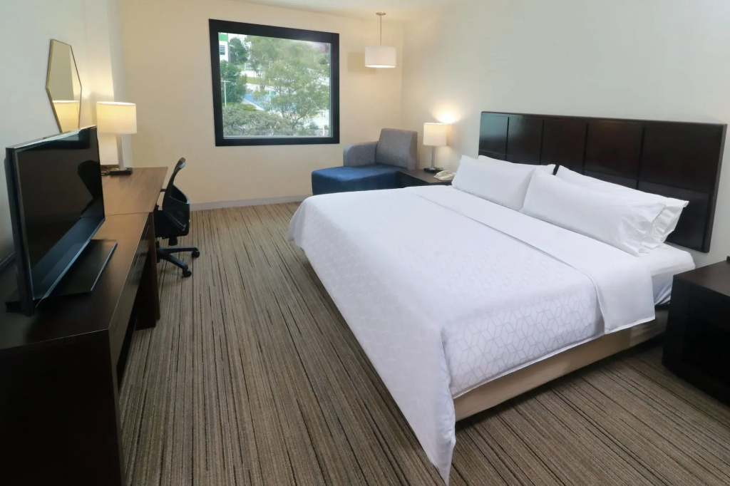 Holiday Inn Express - Guadalajara Vallarta Poniente by IHG