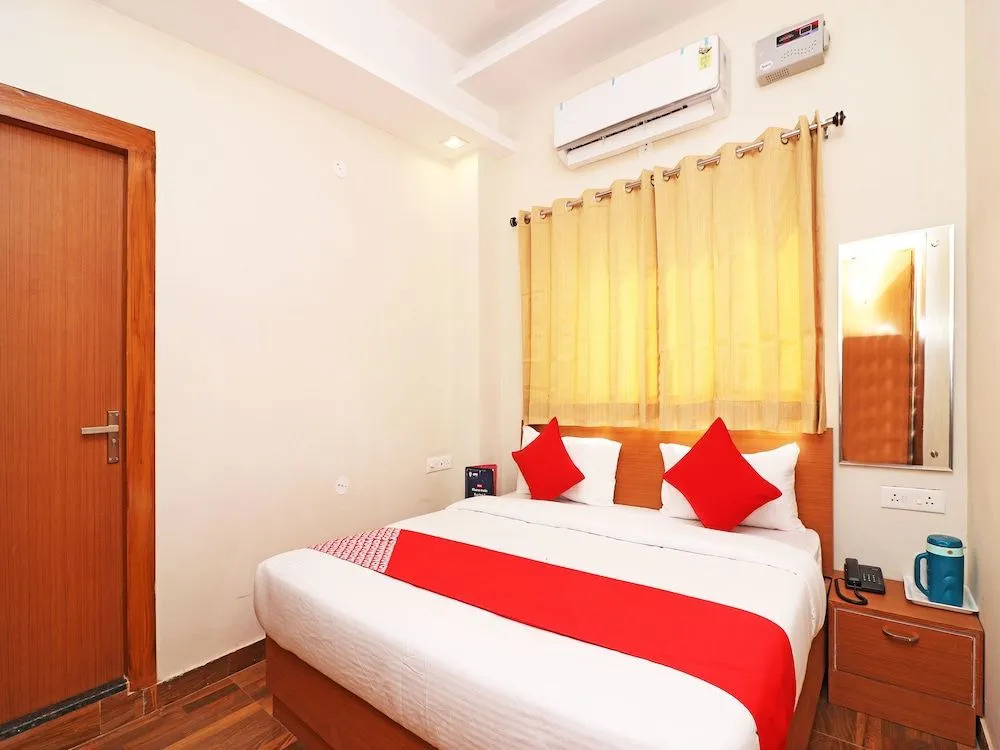 OYO 14092 Green Comfort