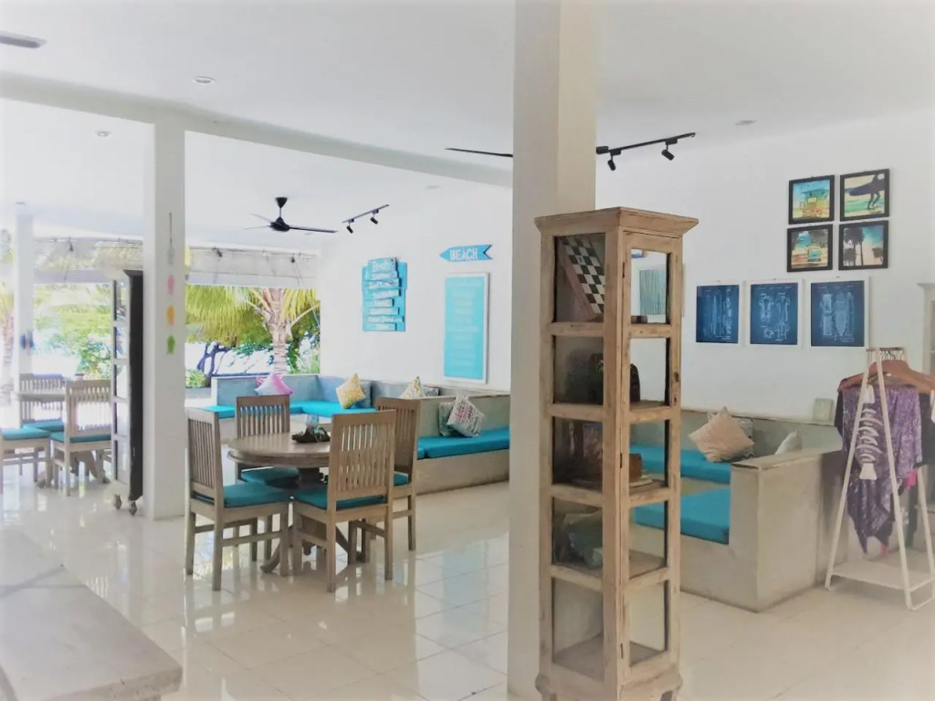Myamo Beach Lodge
