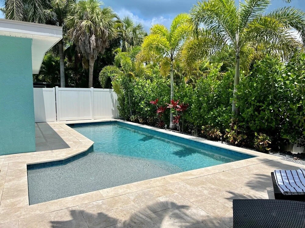5621 Gulf Drive 3 Bedroom Home by Redawning