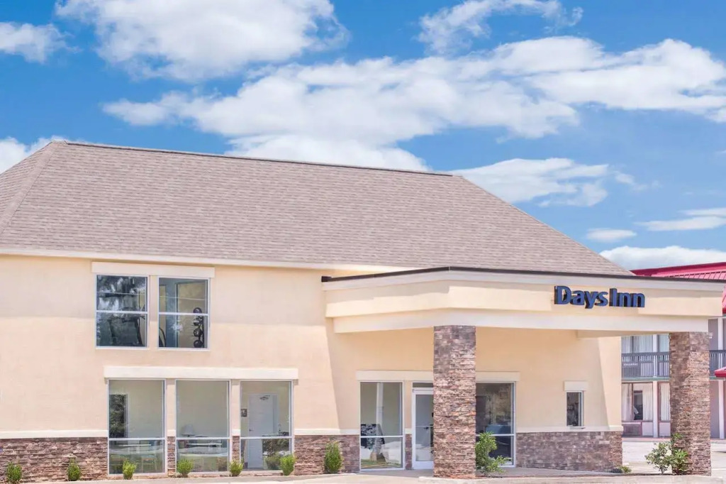 Days Inn by Wyndham Perry Near Fairgrounds