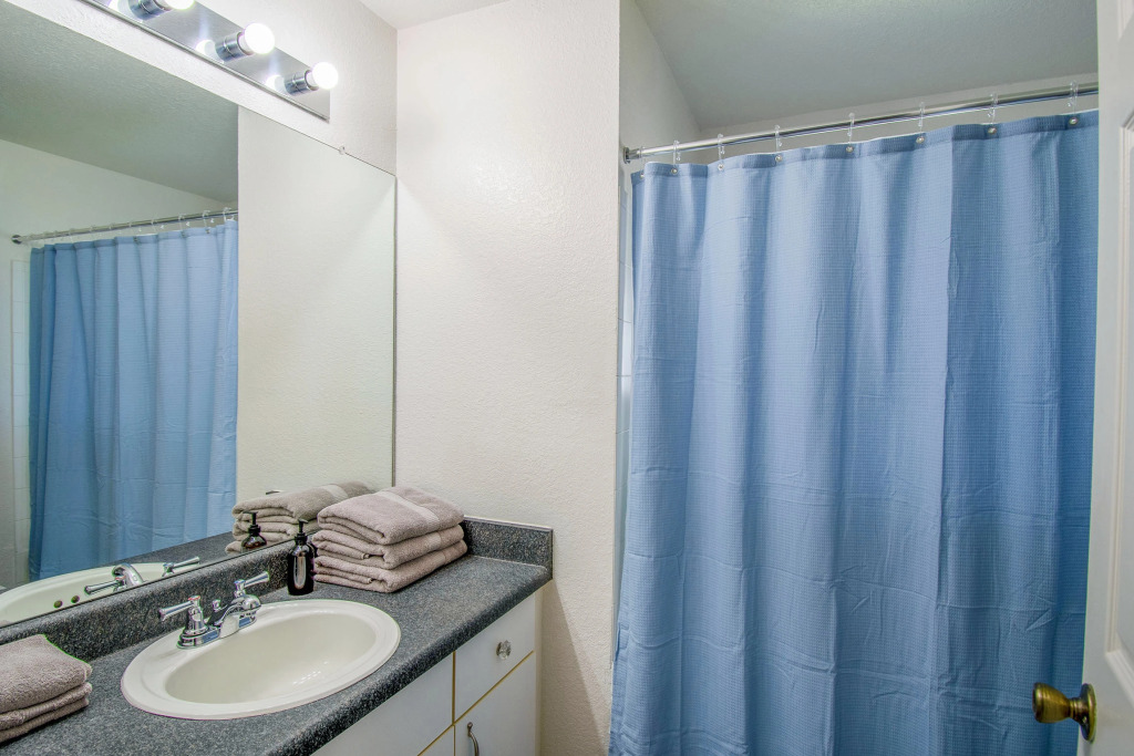 Relax in Style in a Gorgeous Apartment