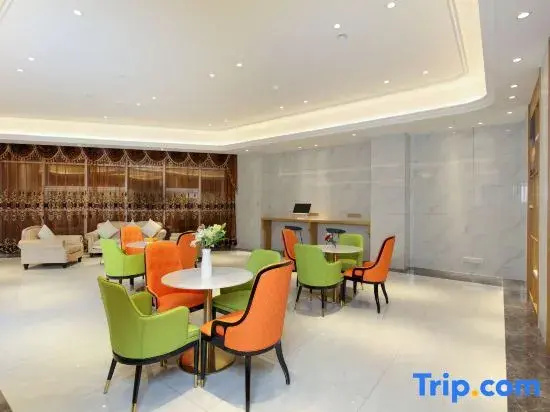 Vienna 3 Best Hotel (Xi'an Fangzhicheng Subway Station Tangdu Hospital)