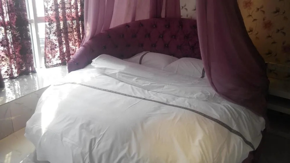 Yi Jia 99 Boutiqe Hotel