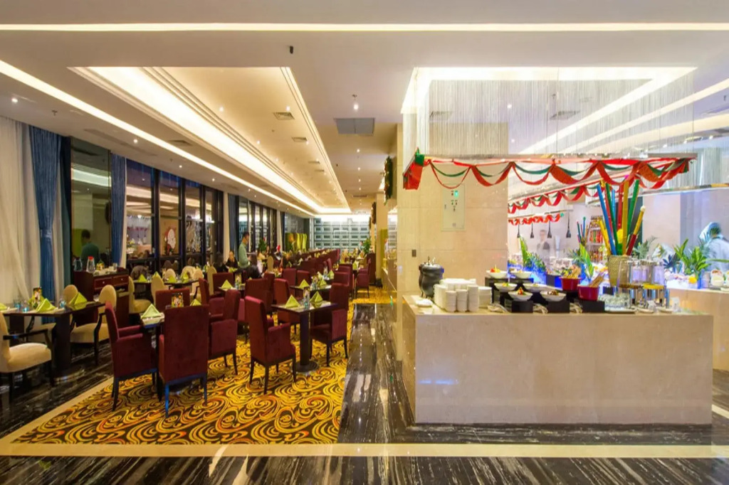 Chengdu Dading Century Hotel