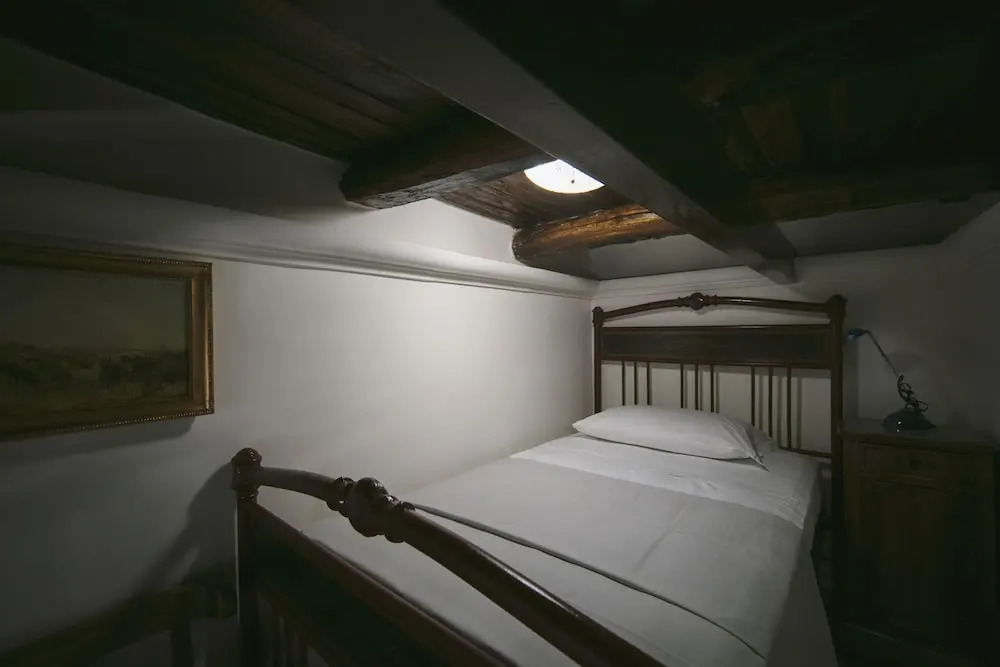Area Angioina Suites