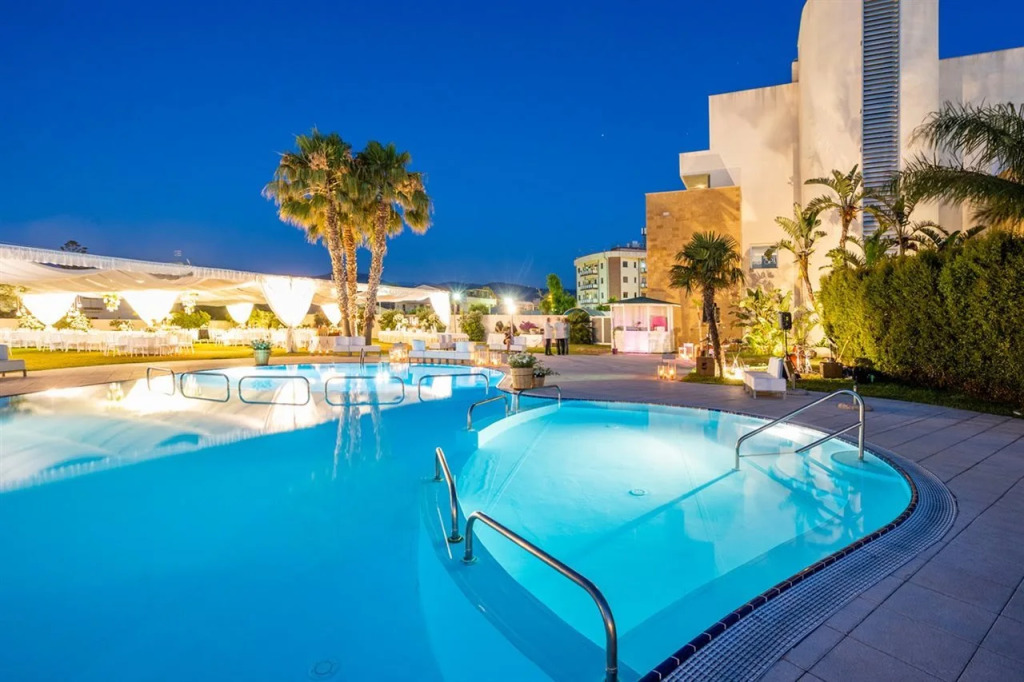 Capo Peloro Hotel