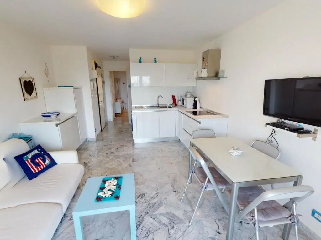 Appartement Menton, 2 pièces, 4 personnes - FR-1-196-302