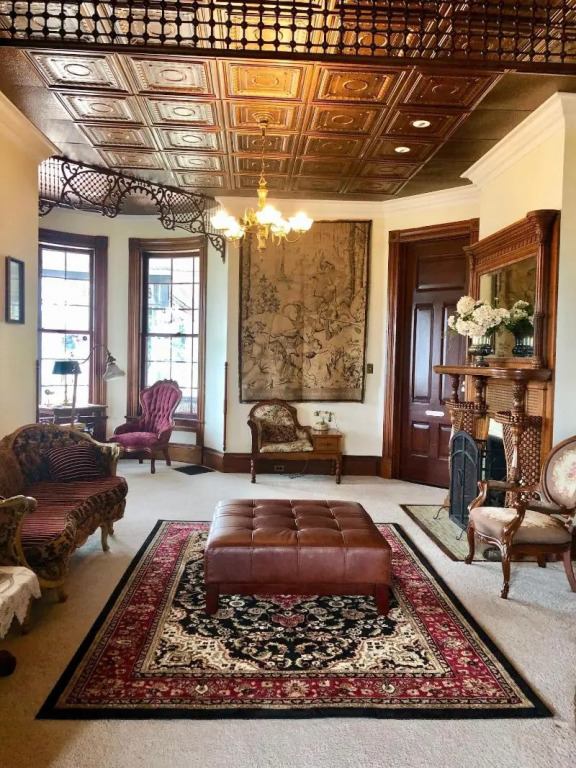The Hancock House Bed & Breakfast Inn
