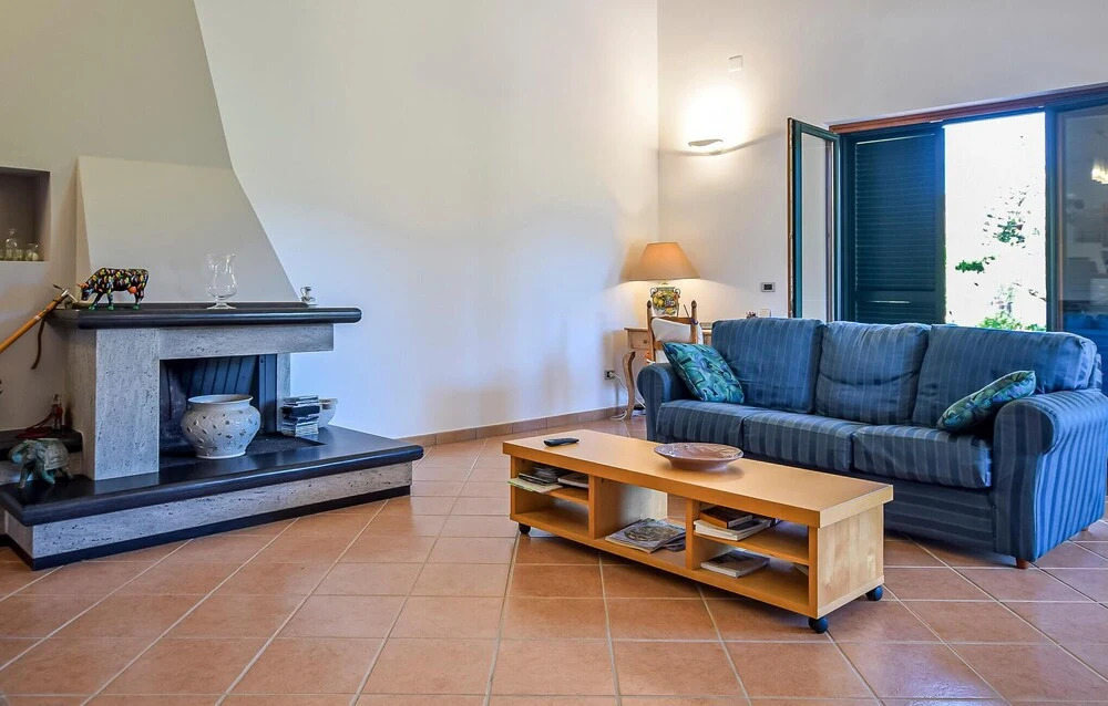 3 Bedroom Lovely Home In S M Di Castellabate