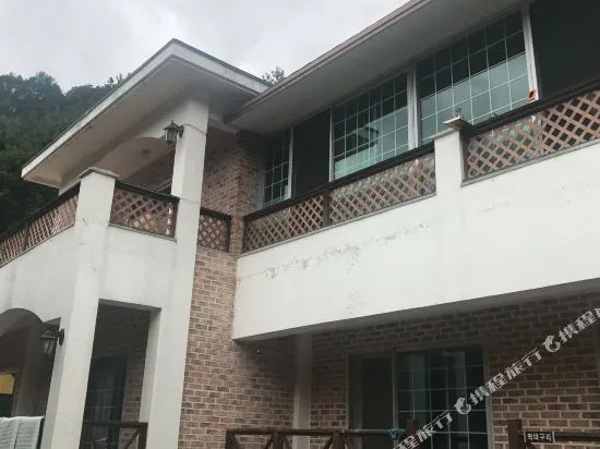 Gapyeong Sansaesori Pension