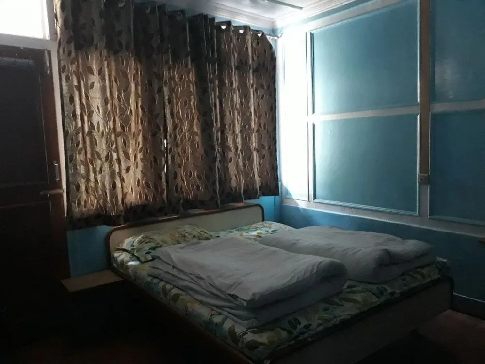 Goroomgo City Inn Shimla