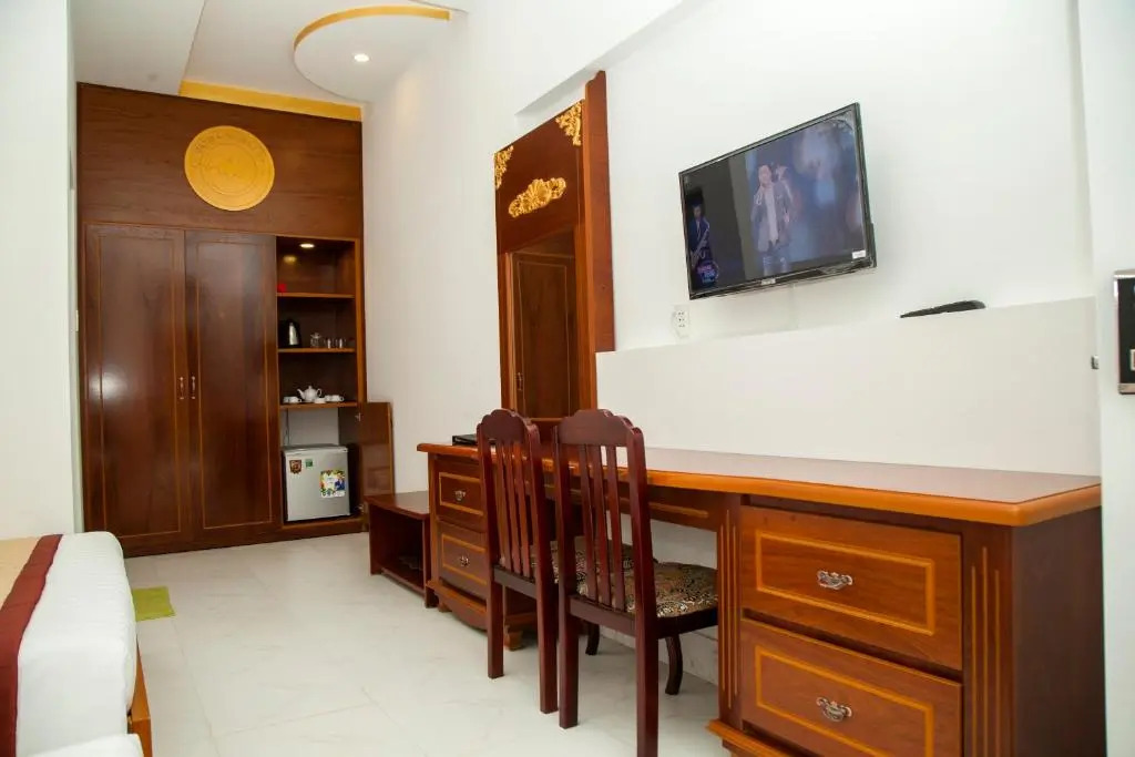 Satraco Royal Hotel