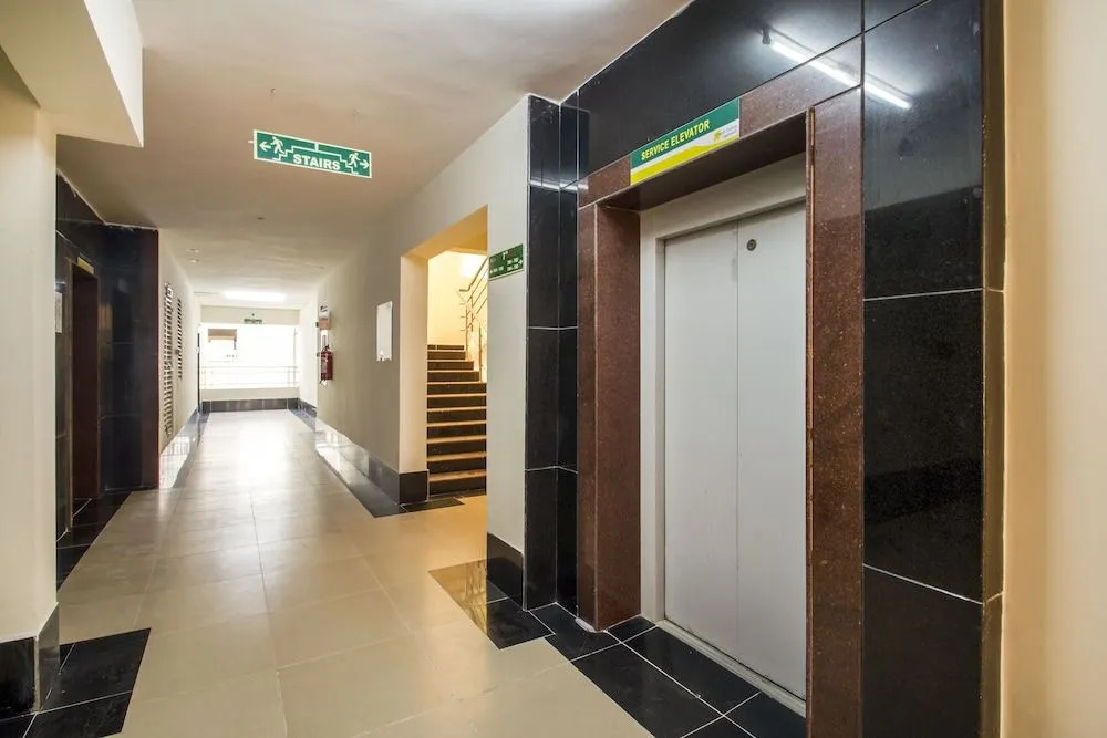 OYO 8587 Dwell Suites