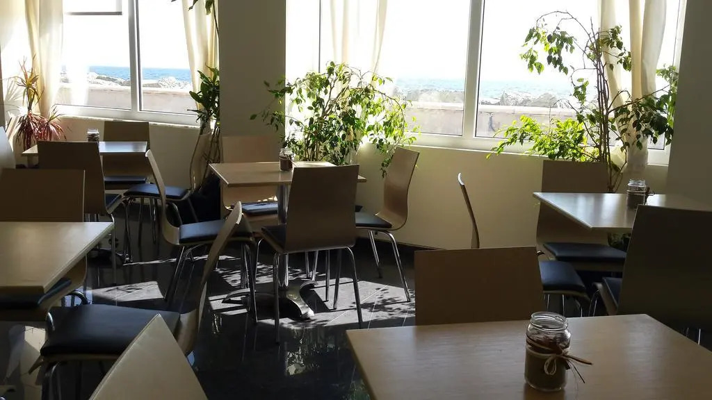 Nisaki Hotel & Elite Suites
