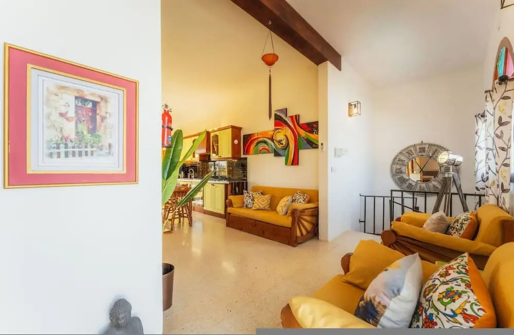 Tal Jordan Complex - The Sunflower Bungalow 2