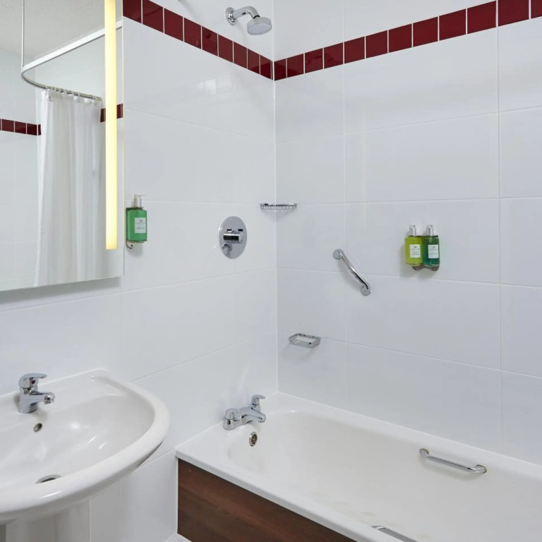 Leonardo Hotel Milton Keynes