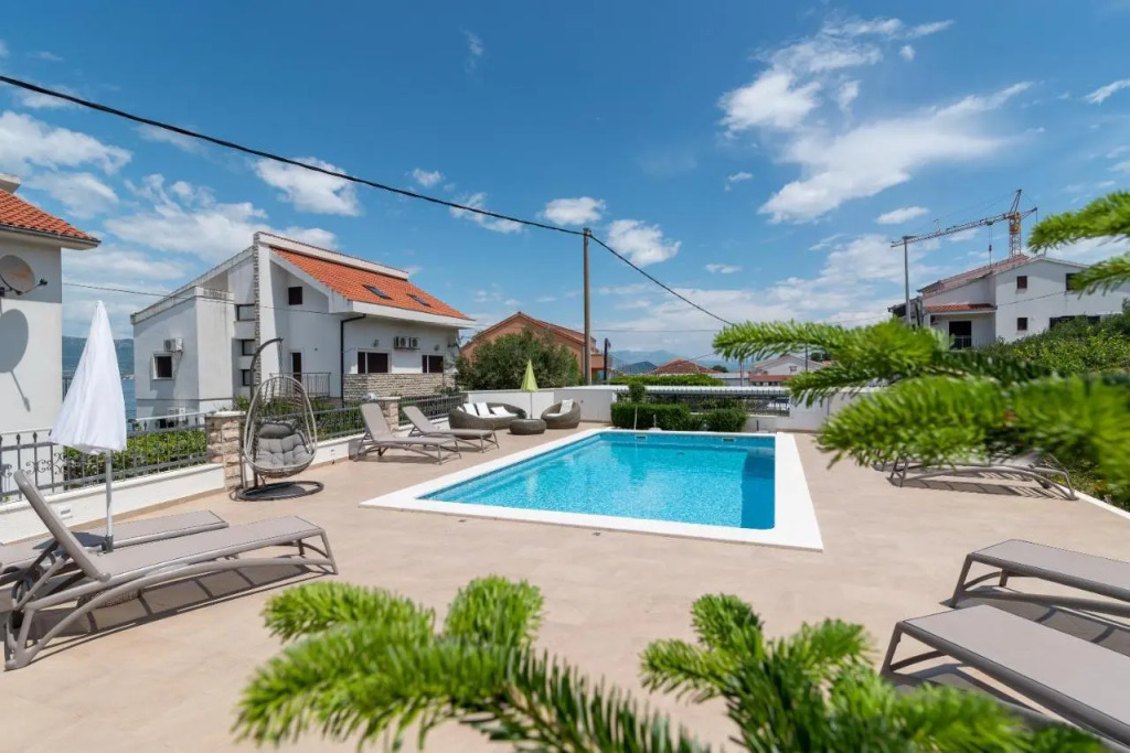 Apartments Brico