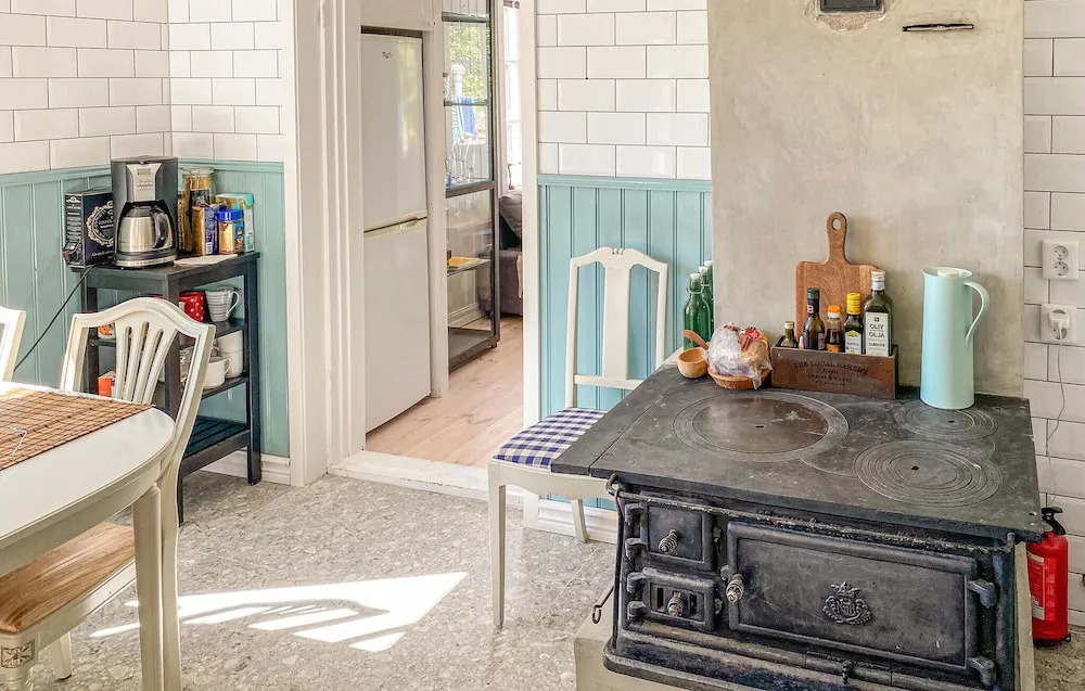 Beautiful Home in Fjällbacka With Wifi and 3 Bedrooms