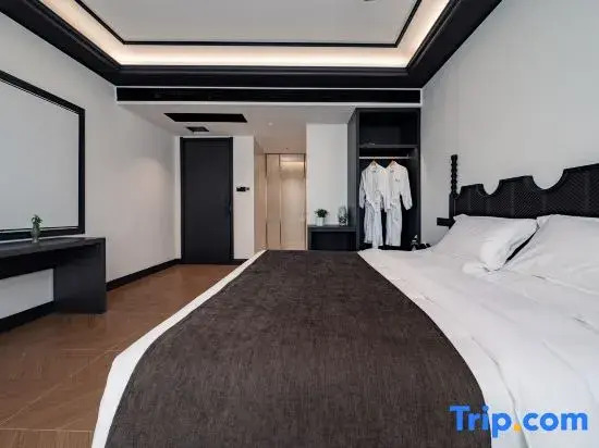 Youjian · Old Factory Boutique Stay (Taoxichuan Cultural and Creative Street)