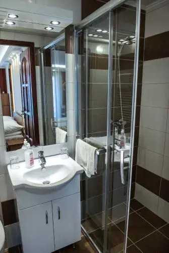 BL.Apartmanház II