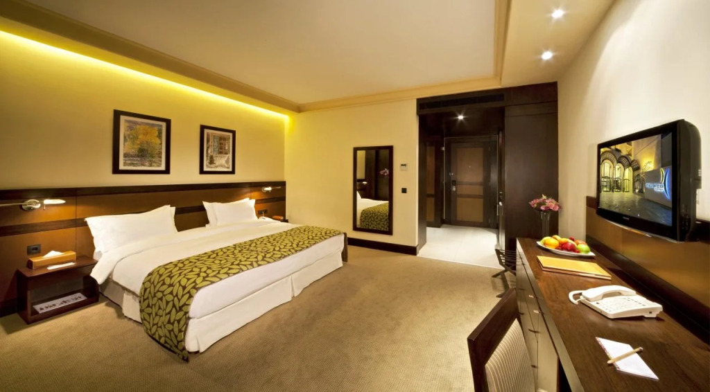 Coral Beirut Al Hamra Hotel