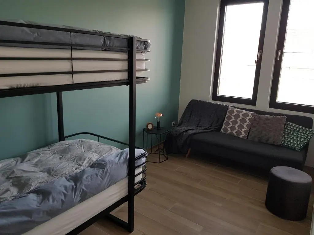 Vakantiewoning Ijzerfront 14-18- Ruim 2-slpk appartement met terras & privéparking