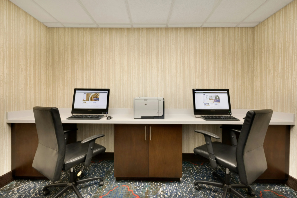 Hampton Inn and Suites Monroe