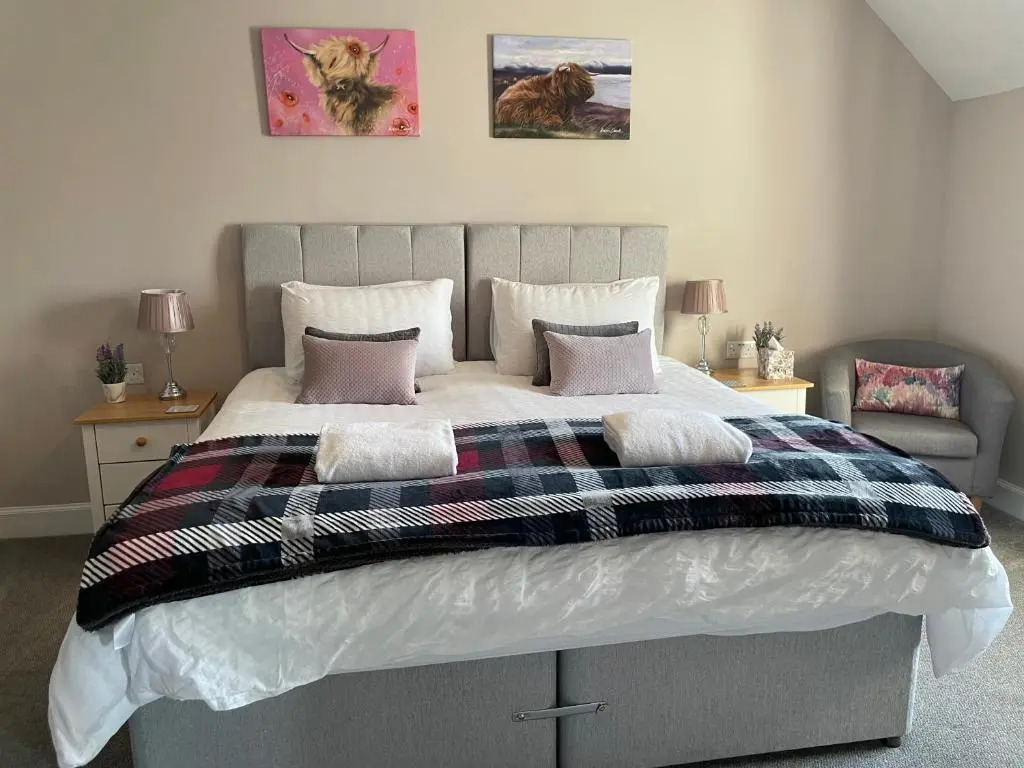 Whinburn Guest House