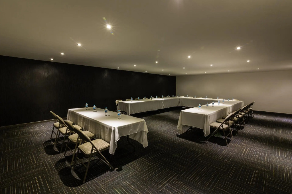 Suites Meson del Cid