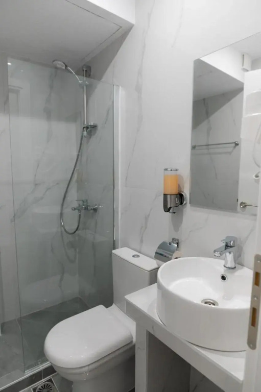 Alex Hotel
