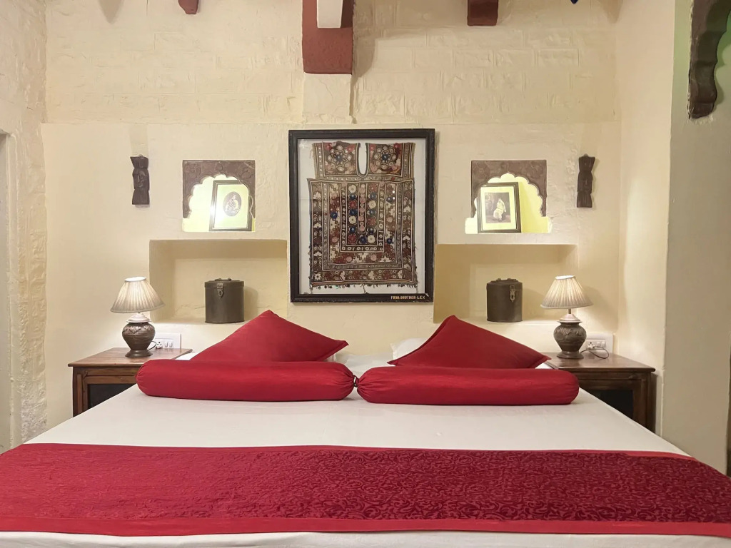 The Juna Mahal