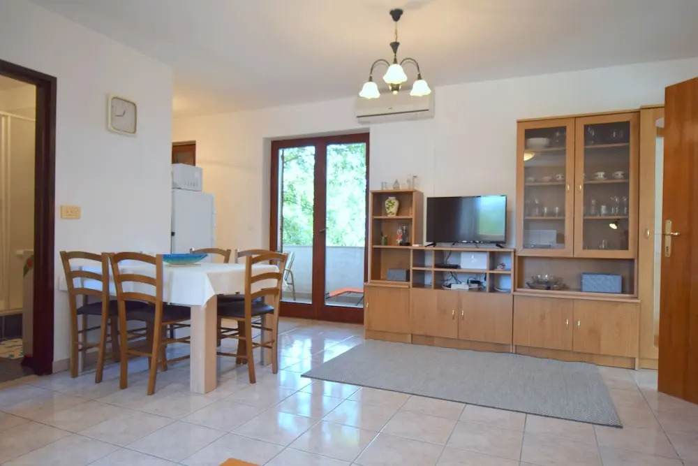 Apartment Ozren