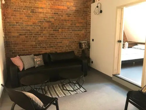 LivingRoom 4A