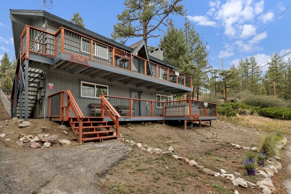 2136-ursa Major And Minor 4 Bedroom Home by RedAwning