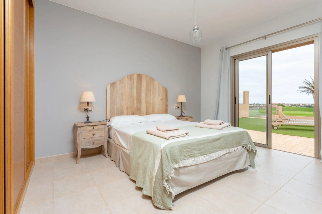 Villa Tamarindos: Large Heated Private Pool, Sea Views, A/C, WiFi