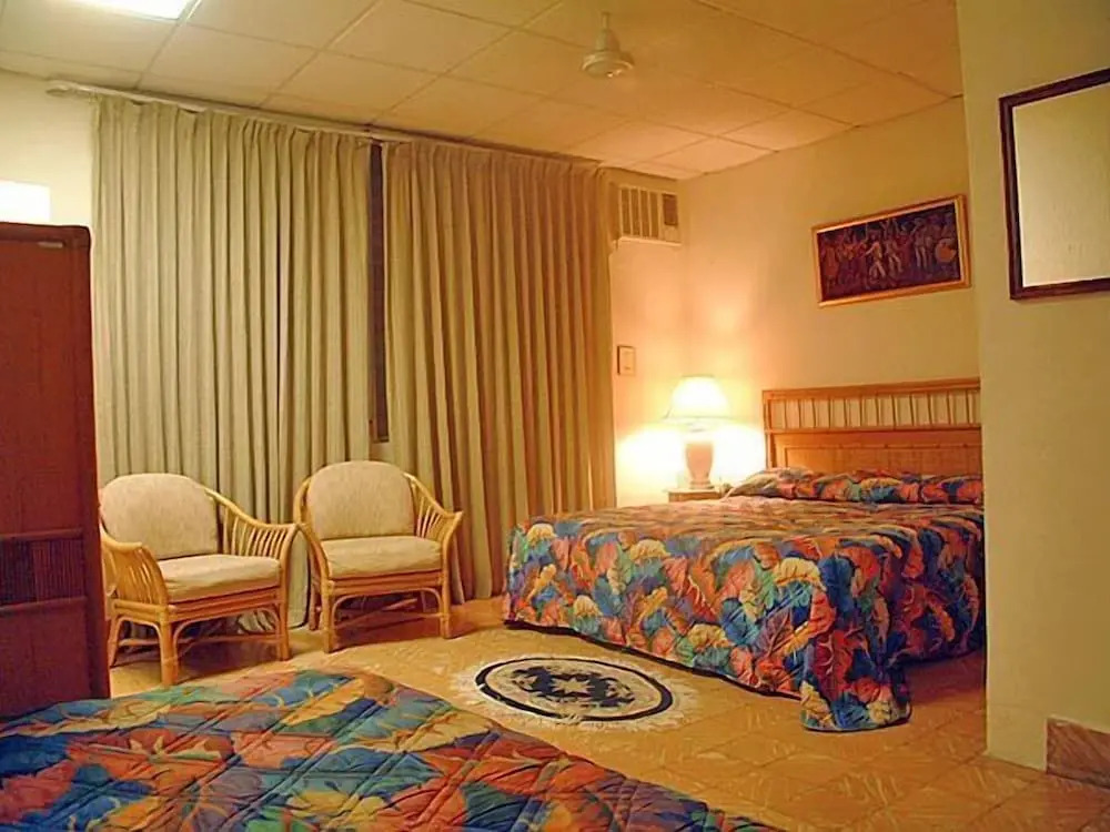 Casa del Caribe Inn