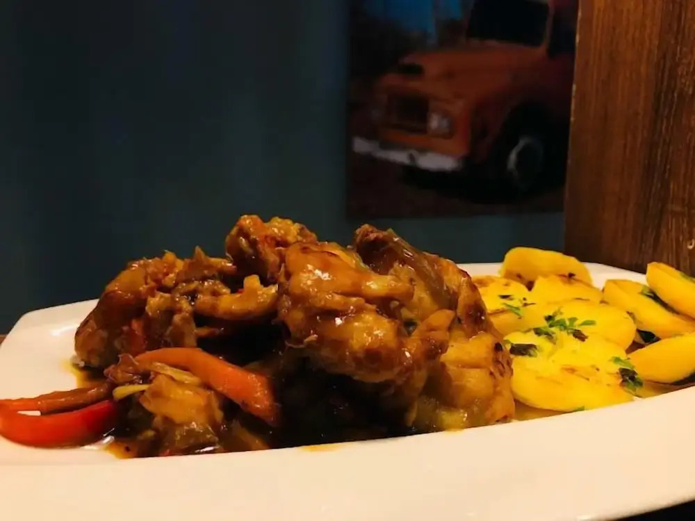 D'Stolz Villa and Hospitality