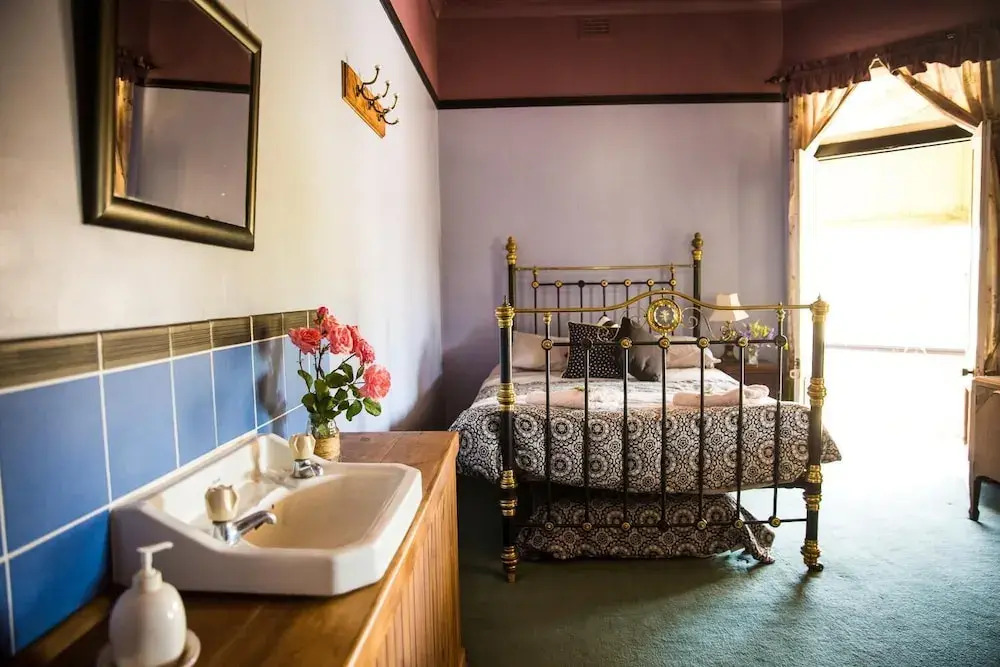 Boorowa Hotel