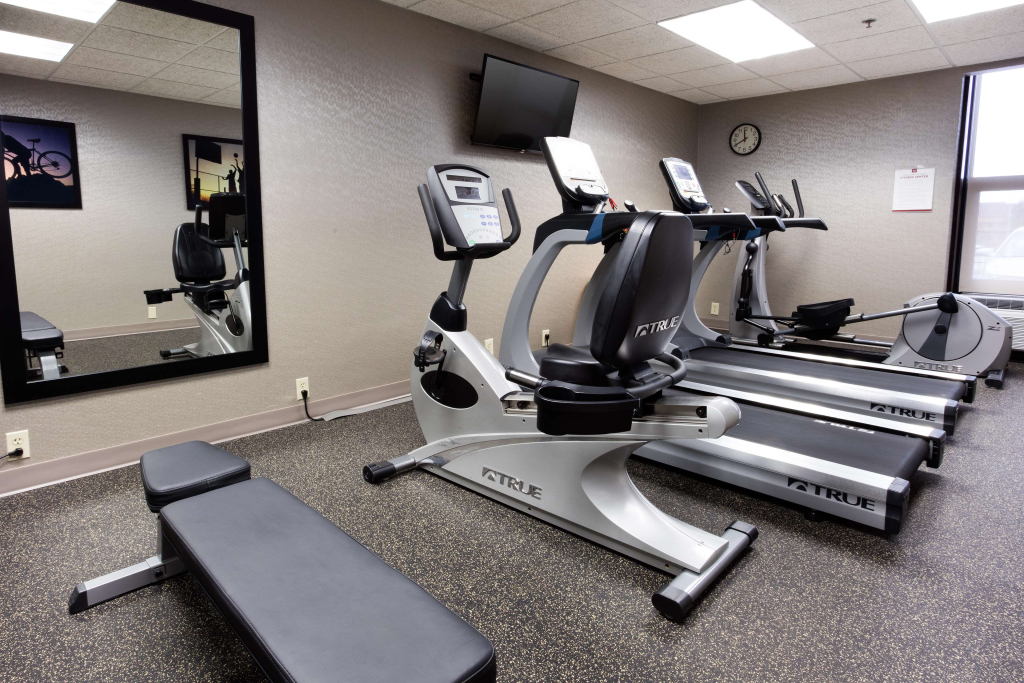 Drury Inn & Suites Kansas City Airport