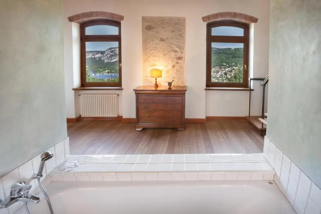Cà Cantoni Villa With Pool Lake View