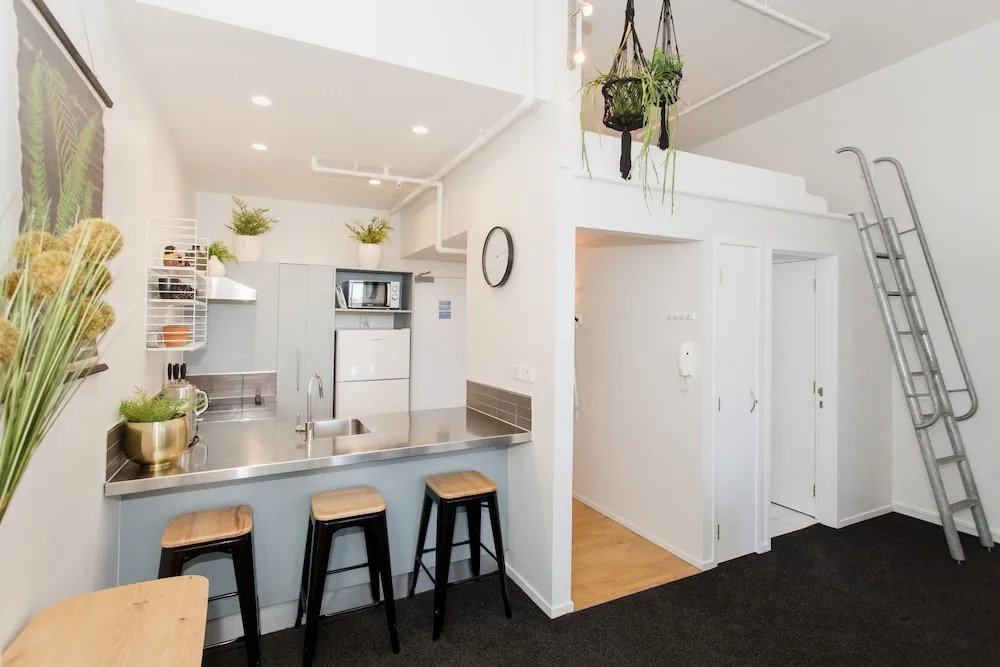 TOWNY - Urban Loft - Two Bedrooms