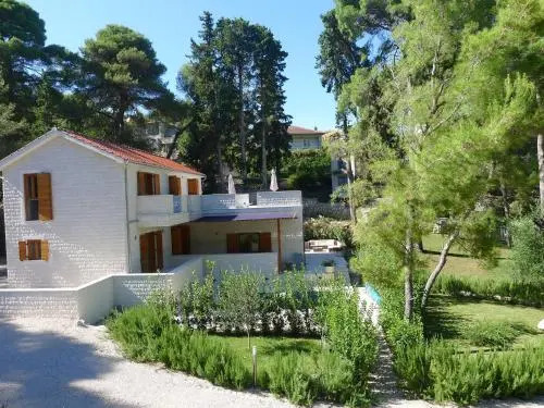 Private Villa BIANCO for 1-10 person with pool, enjoy holidays by the sea! FREE Kajak & Mountainbikes, GREAT living area & privacy, FREE mooring to 6,5 m BOAT!!