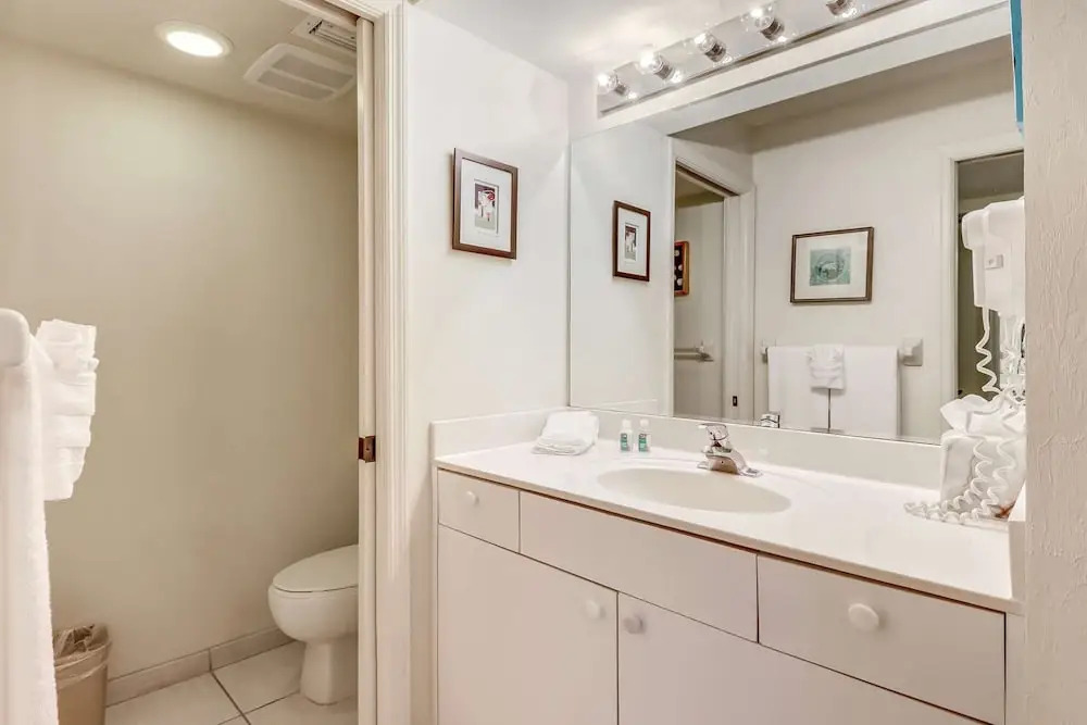 Lovers Key Resort 802