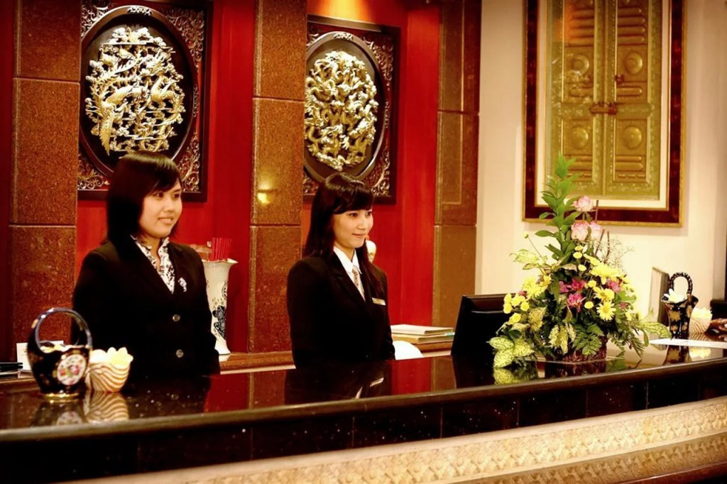 Hotel Grand Tiga Mustika