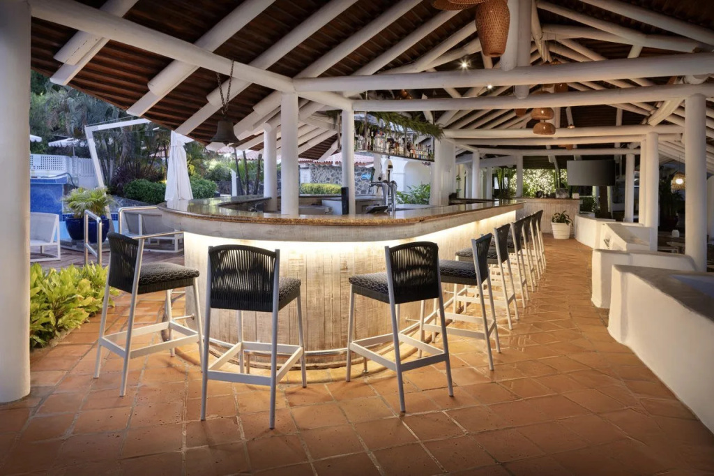 Windjammer Landing Resort and Residences