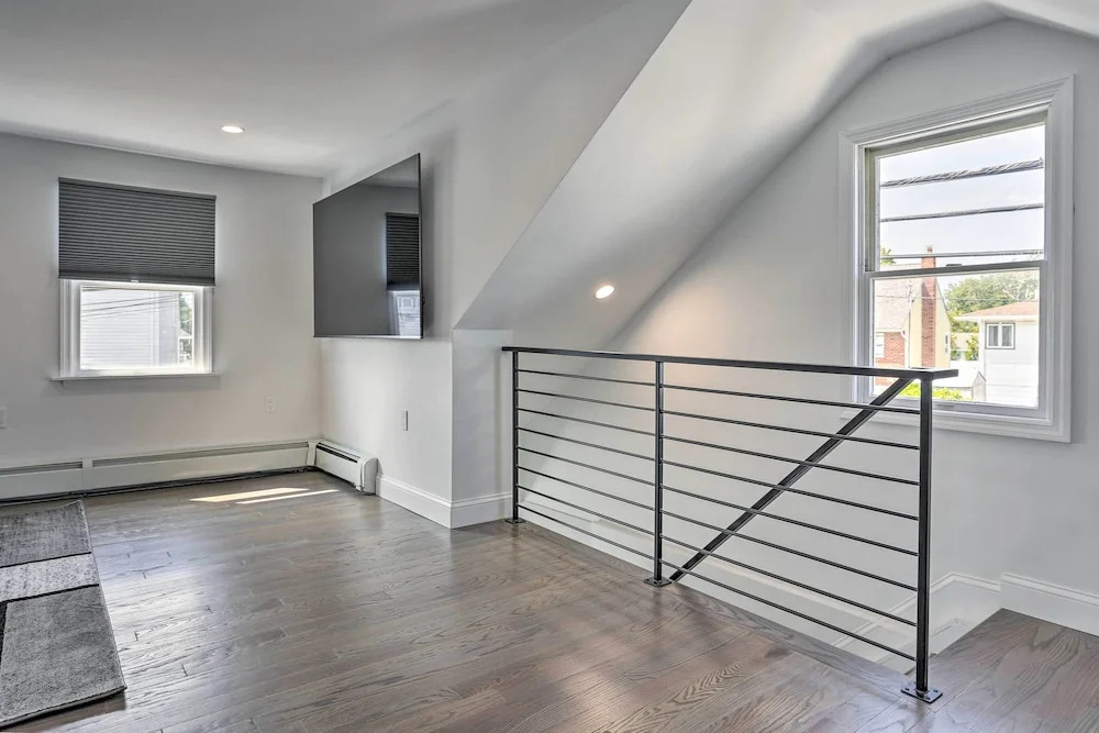 Long Island Home Near Beaches & Golf