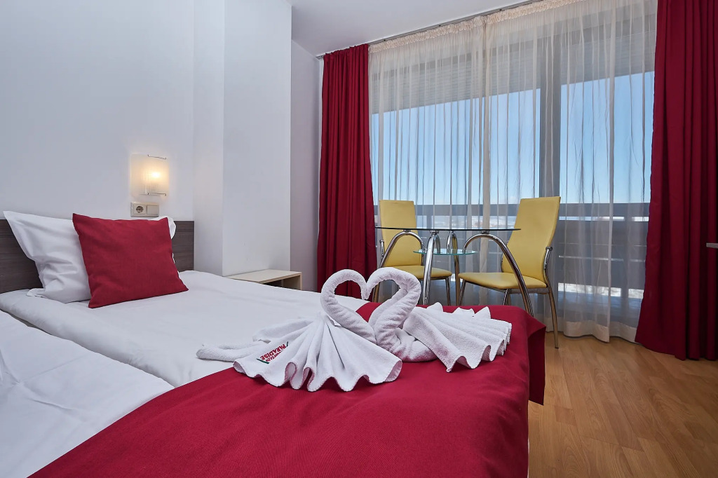 Mountain Paradise by Walnut Trees Apart hotel